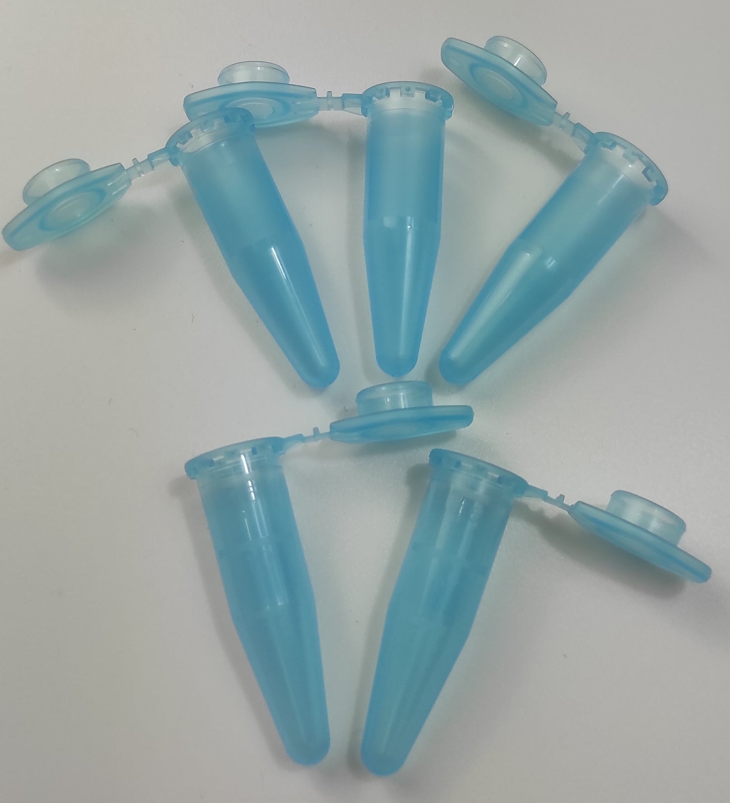 Reaktionsgefäße Vials Zentrifugenröhrchen Globulibehälter 1,5ml blau